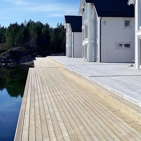 Sleeps 6 Wifi * Karvåg